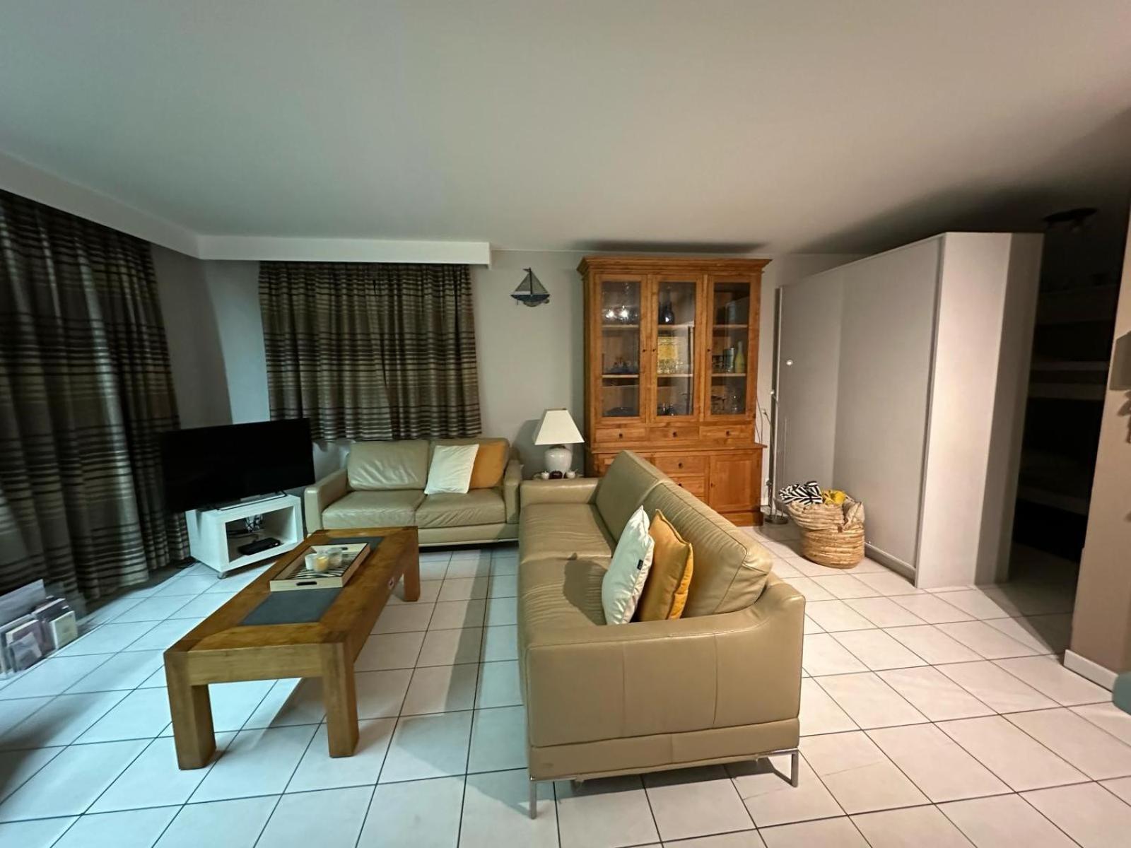 Appartement Renove A Nieuport, Franslaan 123 Residence Zonnekeer ภายนอก รูปภาพ